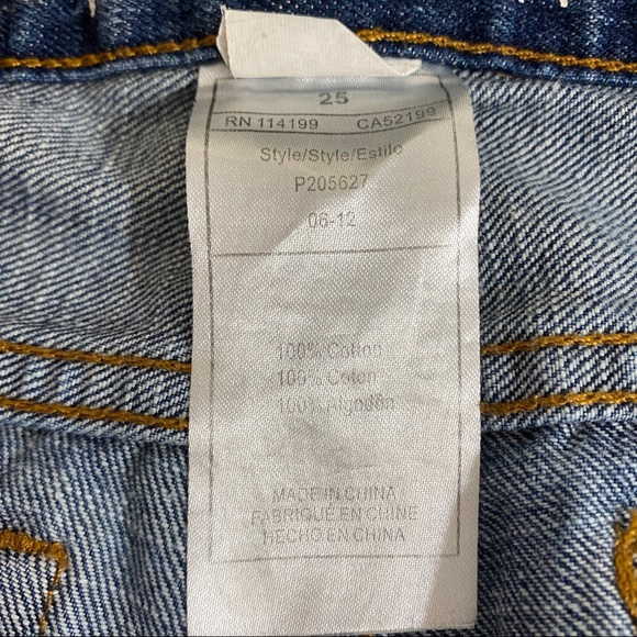 Quiksilver Straight Fit Demin Jeans (25) - Picture 12 of 14